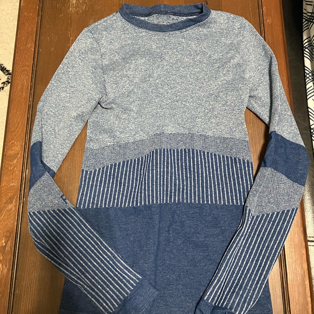 Women’s Figs Brand Salta Blue Stripes Size Small